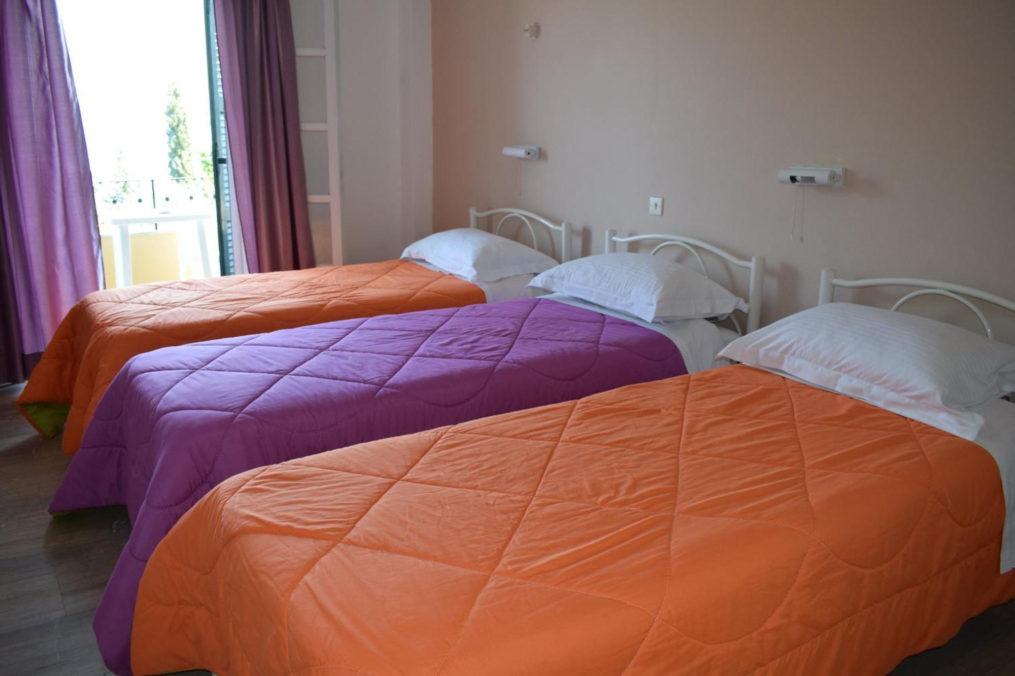 Rising Sun Apartments & Studios Benitses  Kamer foto